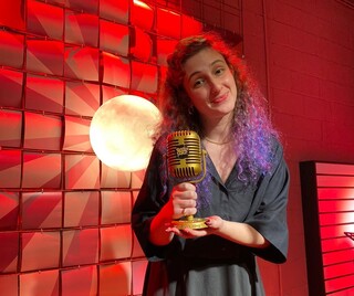 לירי בר והגביע לירי בר והגביע